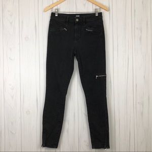 Paige High Rise Nightcat Black Faux Zipper Skinny Jeans size 26